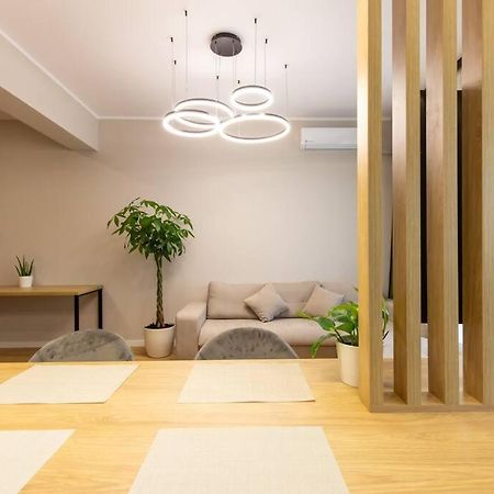 Elegant 2 Bedroom Retreat Bukarest Kültér fotó